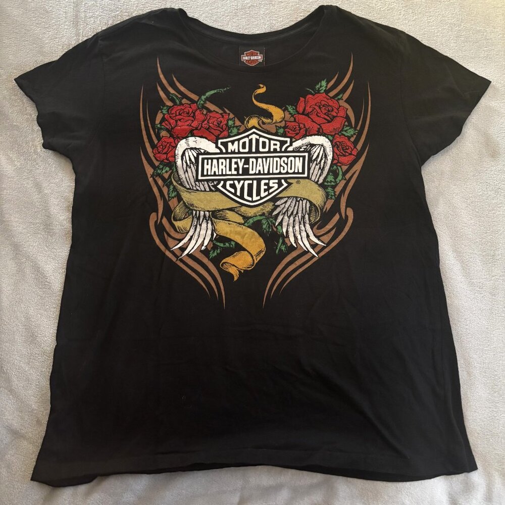 Harley-Davidson Deadwood Tee — Roses, Wings & Classic Logo (2XL)